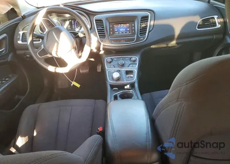 2015 Chrysler 200 Limited z USA, uszkodzony, nr VIN 1C3CCCAB4FN538965